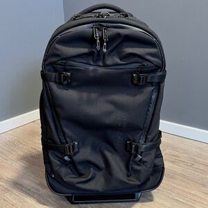 Eagle Creek Caldera 37L Convertible International Carry-On Bag